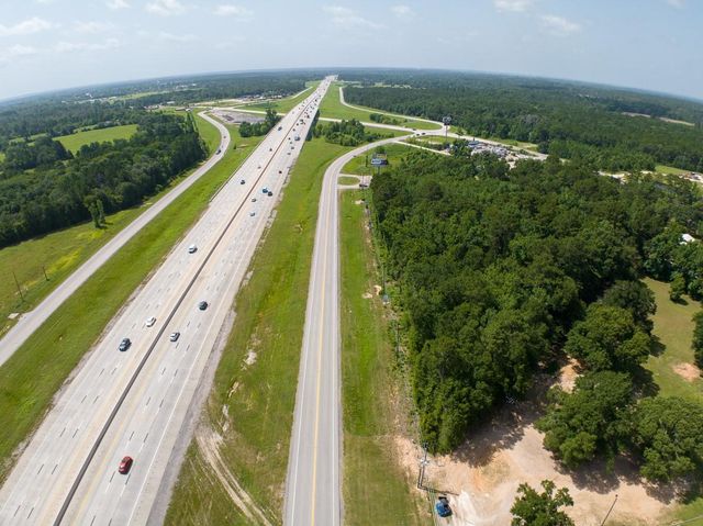 00 I-45 Frontage Road, Huntsville, TX 77358