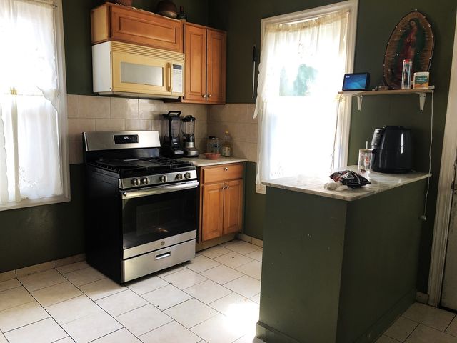 4134 N Kolmar Avenue, Chicago, IL 60641
