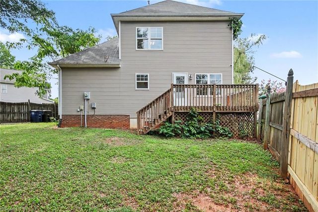 140 Lowery Mill Lane, Winston-salem, NC 27101