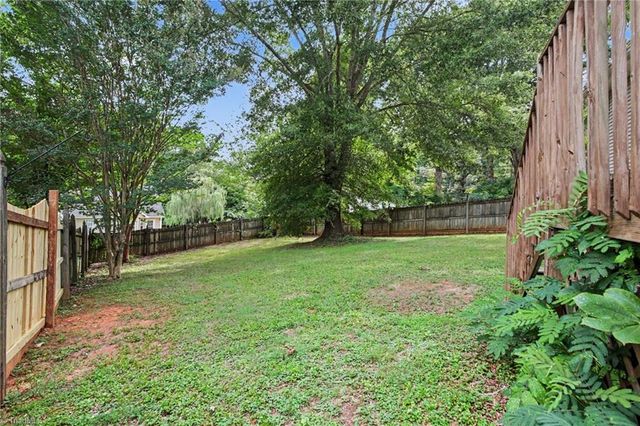 140 Lowery Mill Lane, Winston-salem, NC 27101