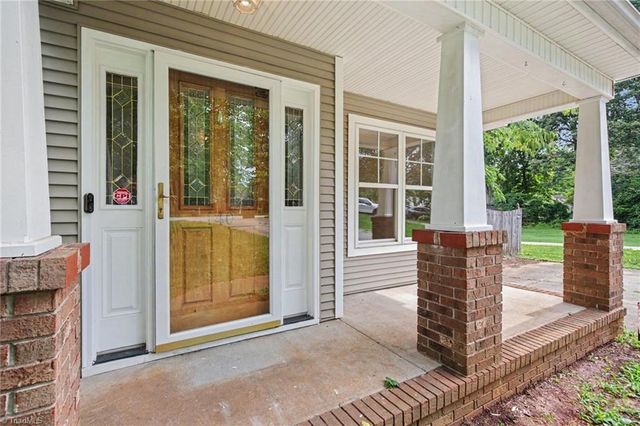 140 Lowery Mill Lane, Winston-salem, NC 27101