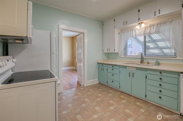 2118 Aberdeen Avenue, Aberdeen, WA 98520