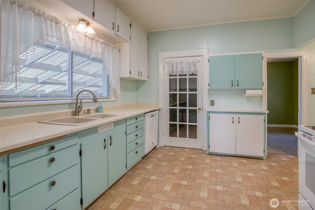 2118 Aberdeen Avenue, Aberdeen, WA 98520