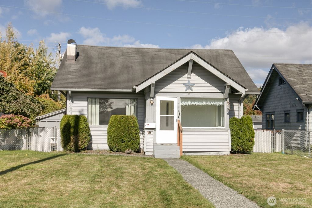 2118 Aberdeen Avenue, Aberdeen, WA 98520