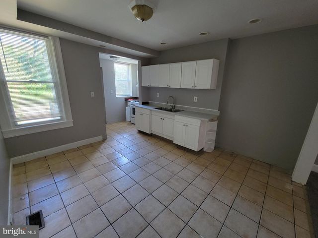2730 WINCHESTER ST, Baltimore, MD 21216