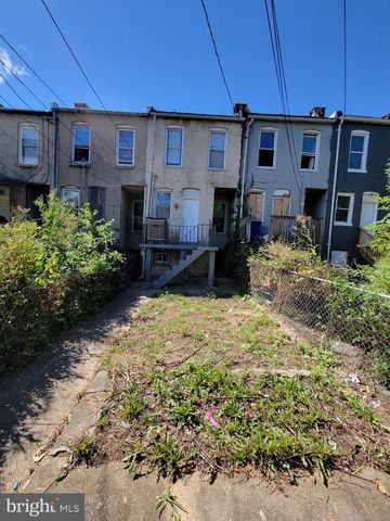 2730 WINCHESTER ST, Baltimore, MD 21216