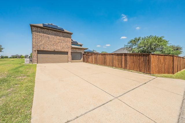 286 Benwick Drive, Sunnyvale, TX 75182