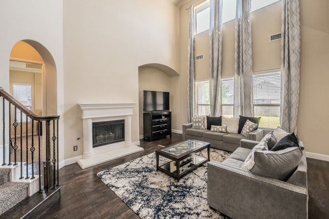 286 Benwick Drive, Sunnyvale, TX 75182