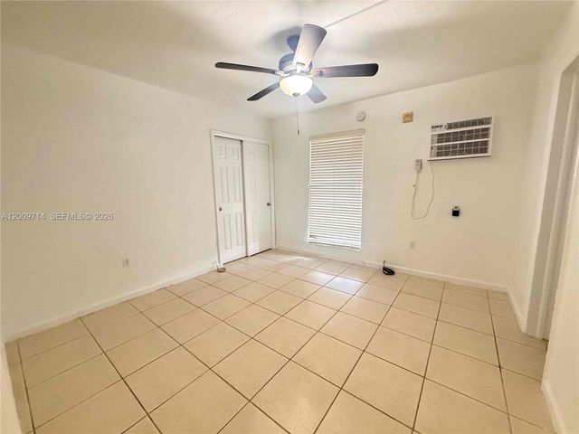 457 NW 57th Ave 25N, Miami, FL 33126