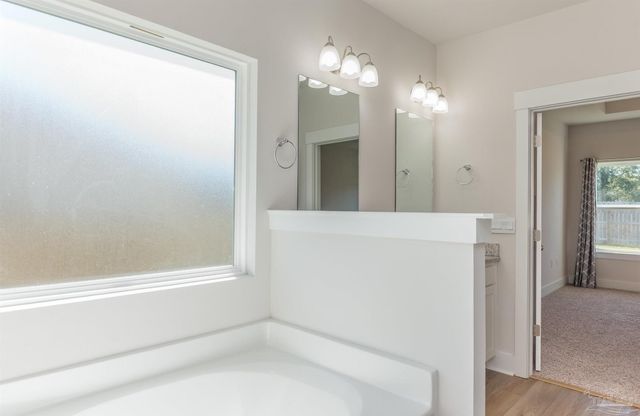 10629 Davenport Loop, Pensacola, FL 32526