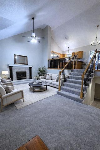 4000 SW Chatham Drive, Lee's Summit, MO 64082