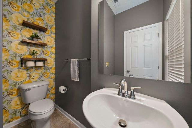 1550 Lewes Castle Drive, Grove City, OH 43123