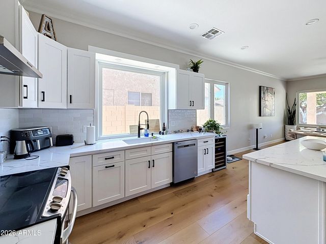 7919 E POSADA Avenue, Mesa, AZ 85212