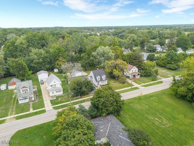 41796 Adelbert Street, Elyria, OH 44035