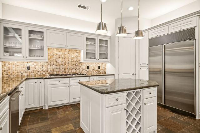 4928 Holly Tree Drive, Dallas, TX 75287