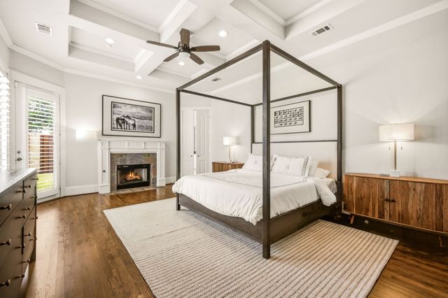 4928 Holly Tree Drive, Dallas, TX 75287