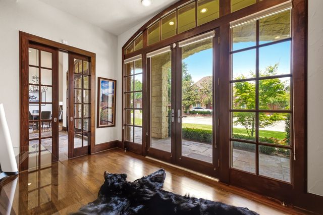 4928 Holly Tree Drive, Dallas, TX 75287