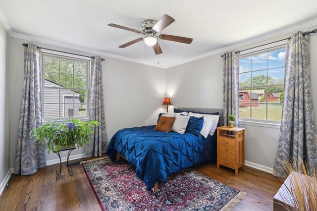 206 Evergreen Dr, Columbia, TN 38401
