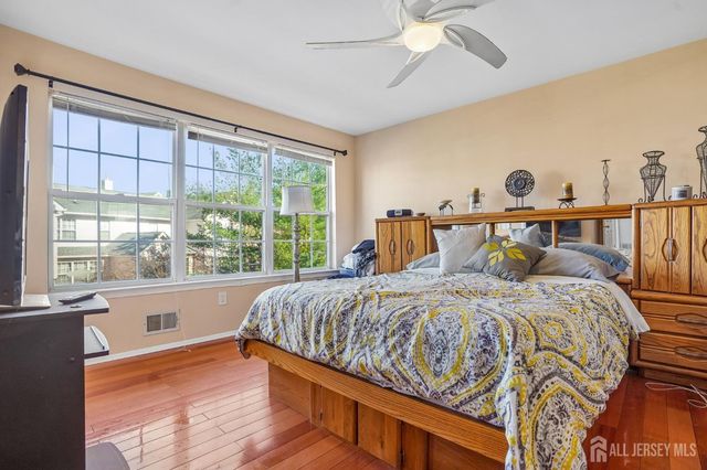 216 Copeley Way, North Brunswick, NJ 08902