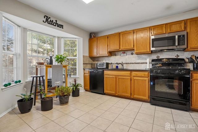 216 Copeley Way, North Brunswick, NJ 08902