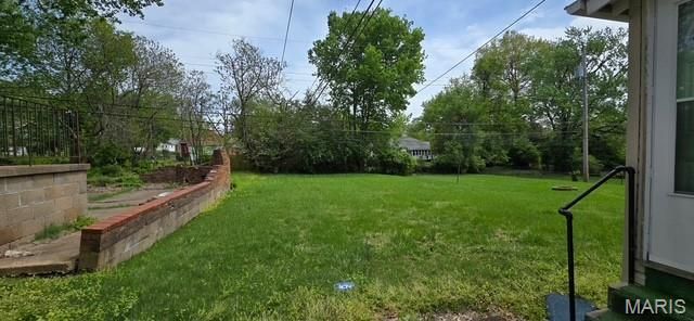 3206 Capehart Drive, Velda Village Hills, MO 63121