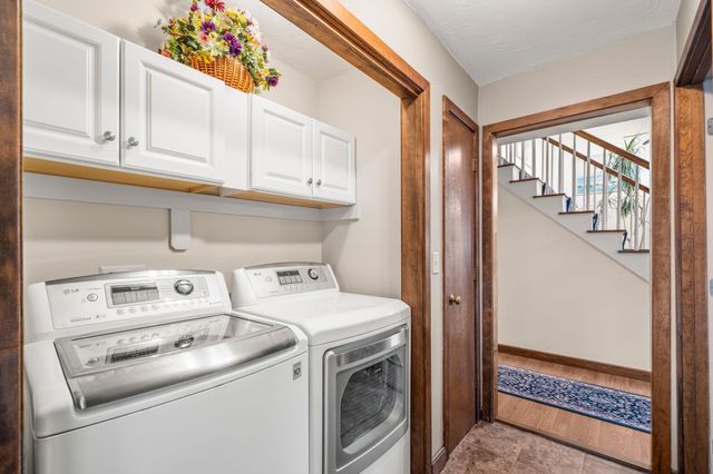 36 Noreast Dr, Bourne, MA 02562