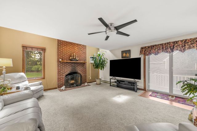36 Noreast Dr, Bourne, MA 02562