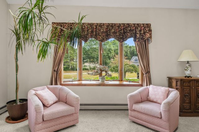 36 Noreast Dr, Bourne, MA 02562