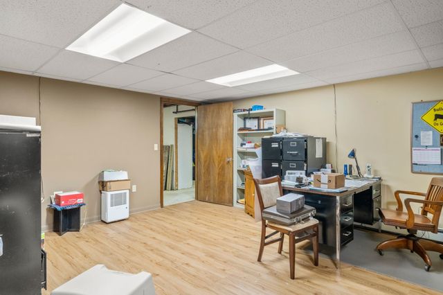 36 Noreast Dr, Bourne, MA 02562