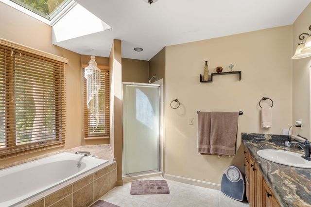 36 Noreast Dr, Bourne, MA 02562