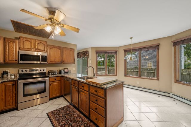 36 Noreast Dr, Bourne, MA 02562