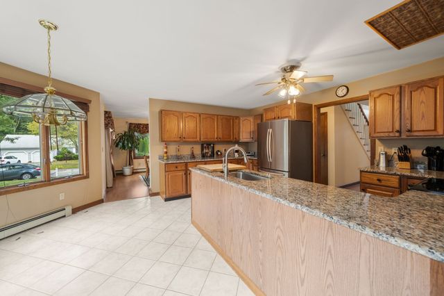 36 Noreast Dr, Bourne, MA 02562