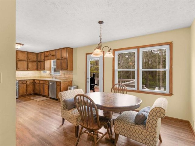 230 Moseley Crossing Drive, Stockbridge, GA 30281