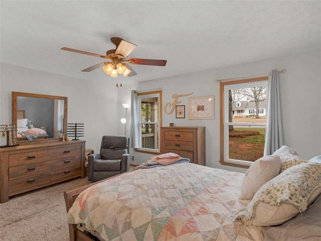 230 Moseley Crossing Drive, Stockbridge, GA 30281