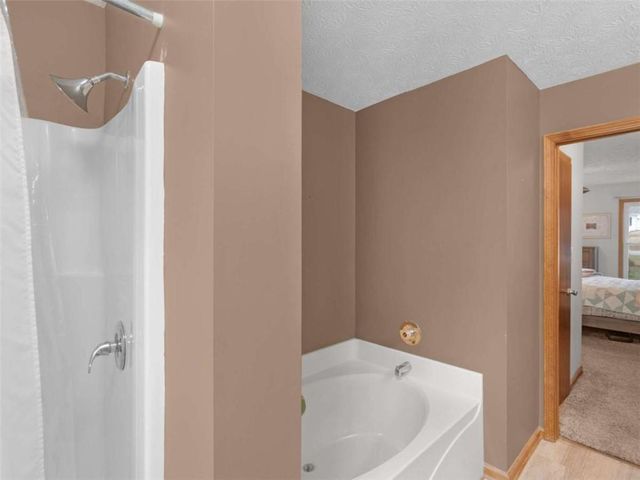 230 Moseley Crossing Drive, Stockbridge, GA 30281