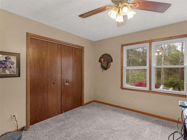 230 Moseley Crossing Drive, Stockbridge, GA 30281