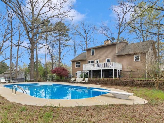 230 Moseley Crossing Drive, Stockbridge, GA 30281