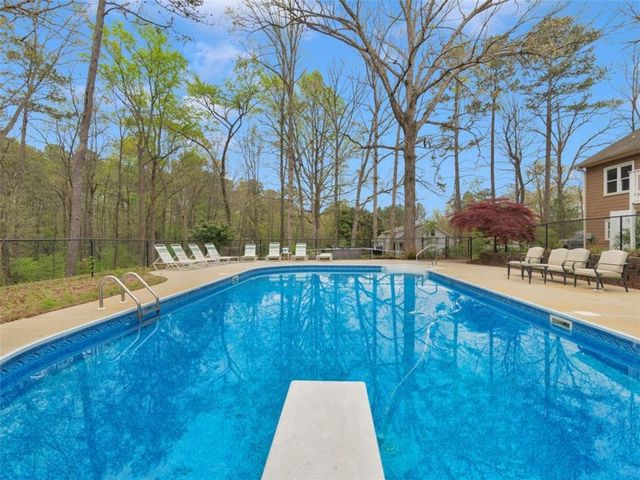 230 Moseley Crossing Drive, Stockbridge, GA 30281