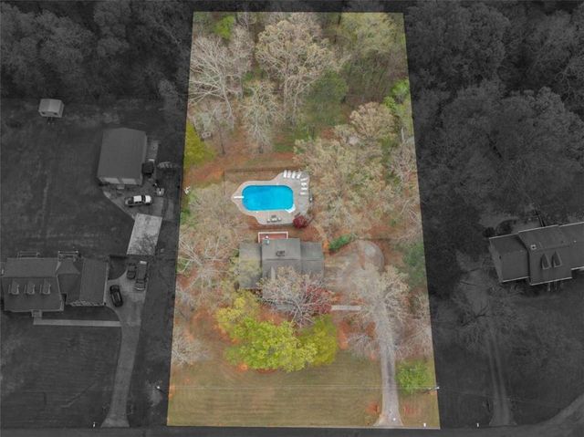 230 Moseley Crossing Drive, Stockbridge, GA 30281