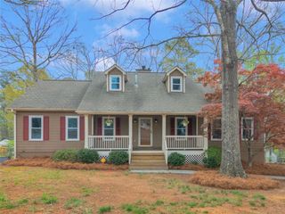 230 Moseley Crossing Drive, Stockbridge, GA 30281