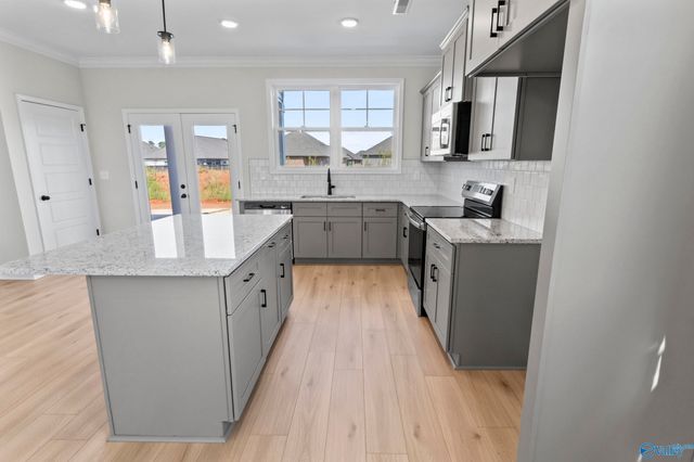 247 Susan Lynn Drive, Hazel Green, AL 35750