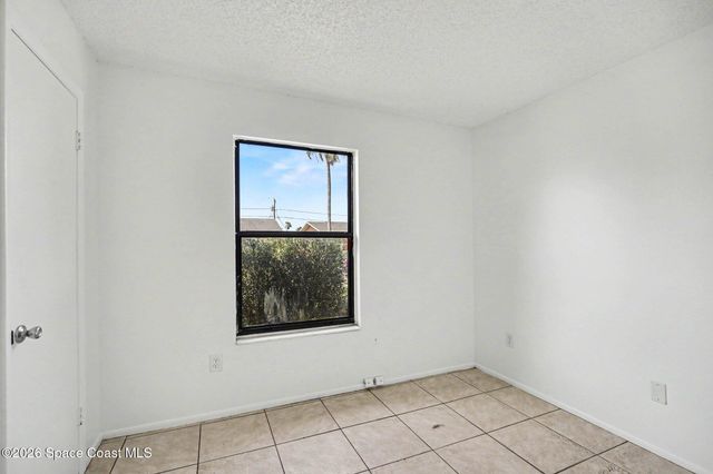 3291 Fairfax Avenue NE, Palm Bay, FL 32905