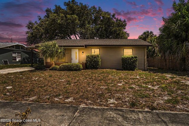 3291 Fairfax Avenue NE, Palm Bay, FL 32905