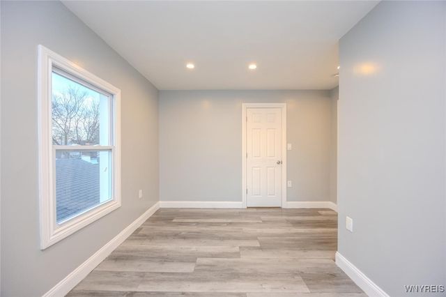 2658 Niagara Avenue, Niagara Falls, NY 14305