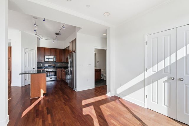 500 E Grant Street 2406, Minneapolis, MN 55404