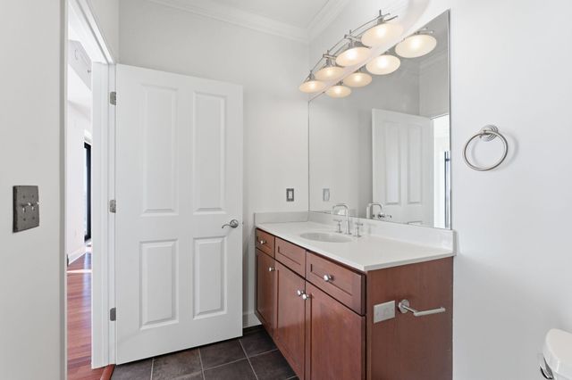 500 E Grant Street 2406, Minneapolis, MN 55404