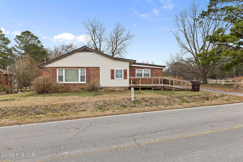 366 Forehand Road NE, Pikeville, NC 27863