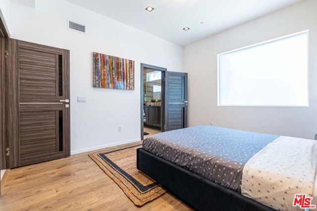 11658 Morrison Street, Valley Village, CA 91601