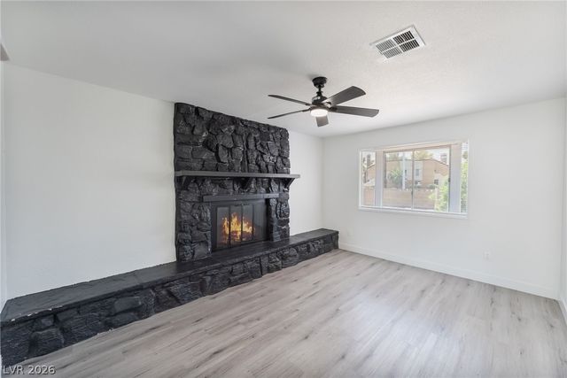 5235 Sir James Way, Las Vegas, NV 89110