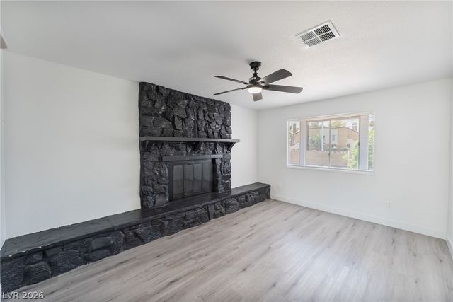 5235 Sir James Way, Las Vegas, NV 89110